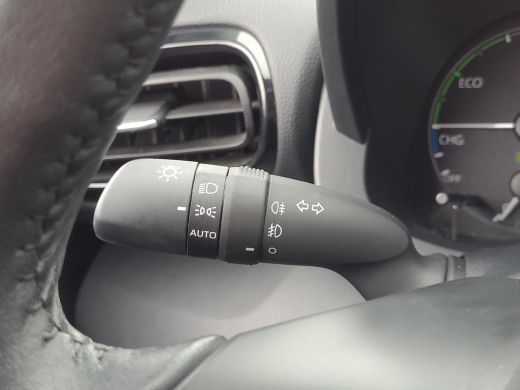Toyota Yaris 1.5 Hybrid Dynamic Edition | Apple CarPlay | Head Up | Stoel/stuurverwarming | Rijklaarprijs incl... ActivLease financial lease