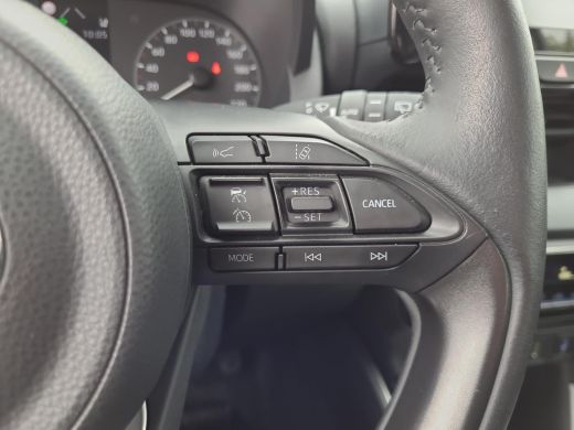 Toyota Yaris 1.5 Hybrid Dynamic Edition | Apple CarPlay | Head Up | Stoel/stuurverwarming | Rijklaarprijs incl... ActivLease financial lease