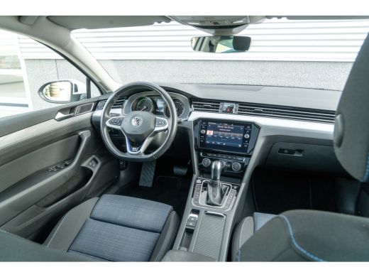 Volkswagen Passat Variant Volkswagen GTE Business 1.4 PHEV 218PK | | Elektrisch glazen panorama-dak | Trekhaak ActivLease financial lease