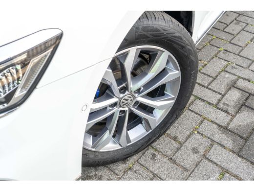 Volkswagen Passat Variant Volkswagen GTE Business 1.4 PHEV 218PK | | Elektrisch glazen panorama-dak | Trekhaak ActivLease financial lease