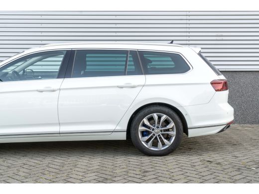 Volkswagen Passat Variant Volkswagen GTE Business 1.4 PHEV 218PK | | Elektrisch glazen panorama-dak | Trekhaak ActivLease financial lease