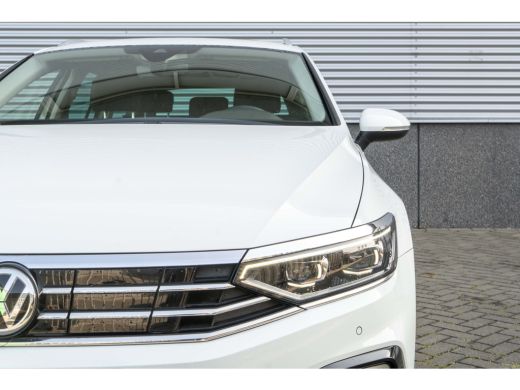 Volkswagen Passat Variant Volkswagen GTE Business 1.4 PHEV 218PK | | Elektrisch glazen panorama-dak | Trekhaak ActivLease financial lease