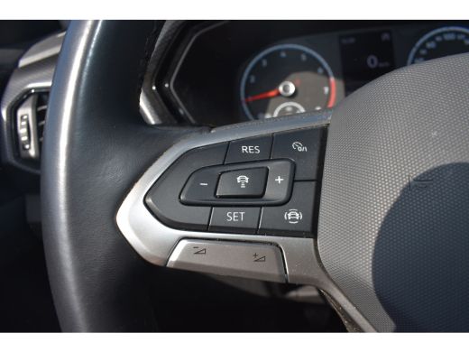 Volkswagen T-Cross 1.0 TSI Life | AIRCO | ADAPT. CRUISE ActivLease financial lease