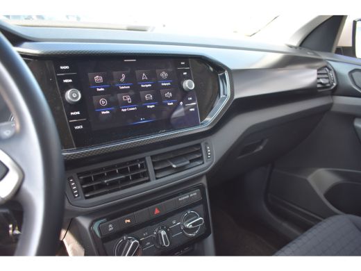 Volkswagen T-Cross 1.0 TSI Life | AIRCO | ADAPT. CRUISE ActivLease financial lease