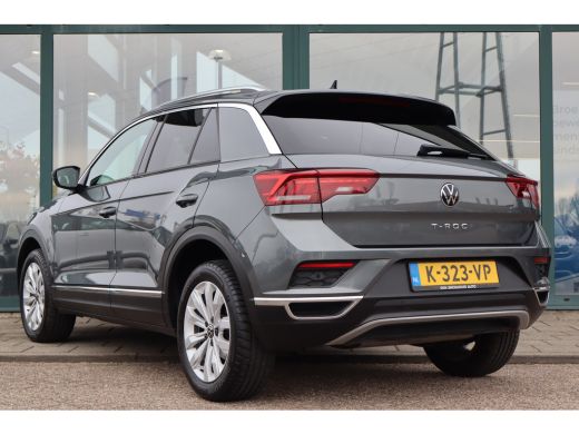 Volkswagen T-Roc 1.5 TSI Sport | Cruise Control | Achteruitrijcamera | Apple Carplay/Android Auto | ActivLease financial lease