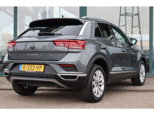 Volkswagen T-Roc 1.5 TSI Sport | Cruise Control | Achteruitrijcamera | Apple Carplay/Android Auto | ActivLease financial lease