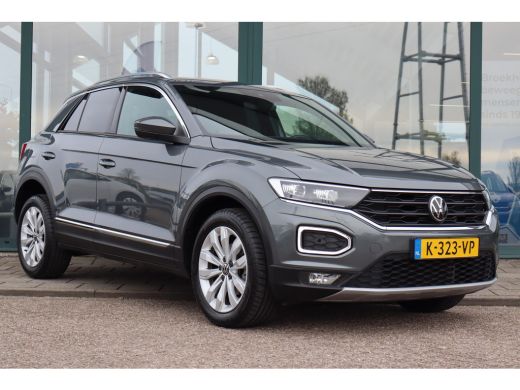 Volkswagen T-Roc 1.5 TSI Sport | Cruise Control | Achteruitrijcamera | Apple Carplay/Android Auto | ActivLease financial lease