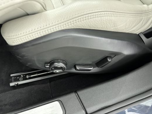 Volvo  V60 Volvo Recharge T8 Twin Engine AWD Inscription |BLIS| Adaptive Cruiscontrol | PDC + Camera | Panor... ActivLease financial lease