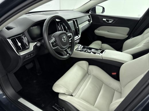 Volvo  V60 Volvo Recharge T8 Twin Engine AWD Inscription |BLIS| Adaptive Cruiscontrol | PDC + Camera | Panor... ActivLease financial lease