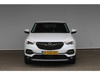 Opel Grandland X 1.2 Turbo Business Executive | Dodehoek detectie | Koplampen adaptief | Lichtmetalen velgen 18"