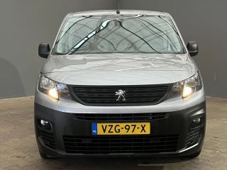 Peugeot Partner Peugeot 1.5 BlueHDi 130 S&S L1 | Apple CarPlay/Android Auto | Cruise control | Houten vloer in la...