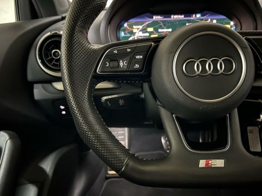 Audi A3 Sportback 35 TFSI 150PK S-Line Black Edition Virtual ActivLease financial lease