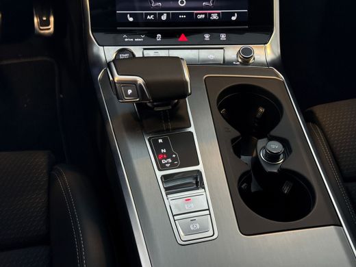 Audi A6 Avant 55 TFSIe 367pk quattro S edition Competition | Stoel-, bank en stuurverwarming | Dodehoekse... ActivLease financial lease