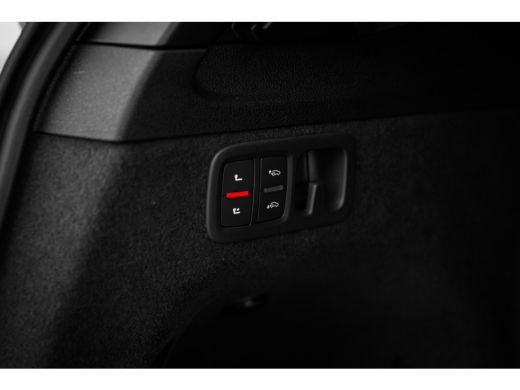 Audi Q7 Pro Line S | Achterbank plus | LED-koplampen | Parkeerhulp plus (voor en achter) ActivLease financial lease