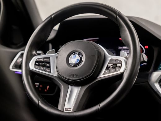 BMW 3-serie 320i High Executive M Sport 184Pk Automaat (SCHUIFDAK, M PAKKET, APPLE CARPLAY, LEDER/ALCANTARA, ... ActivLease financial lease
