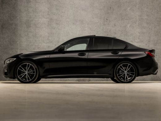 BMW 3-serie 320i High Executive M Sport 184Pk Automaat (SCHUIFDAK, M PAKKET, APPLE CARPLAY, LEDER/ALCANTARA, ... ActivLease financial lease