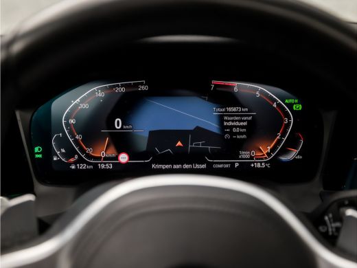 BMW 3-serie 320i High Executive M Sport 184Pk Automaat (SCHUIFDAK, M PAKKET, APPLE CARPLAY, LEDER/ALCANTARA, ... ActivLease financial lease
