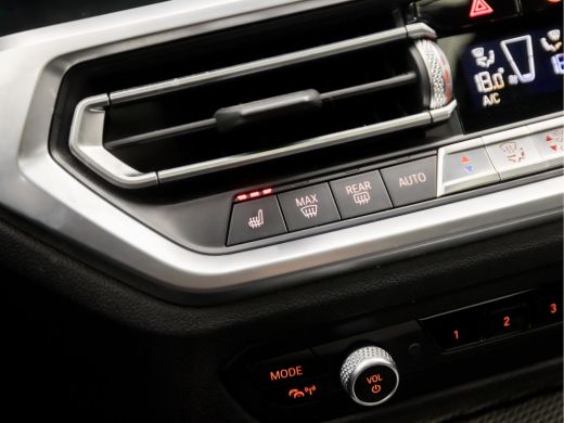 BMW 3-serie 320i High Executive M Sport 184Pk Automaat (SCHUIFDAK, M PAKKET, APPLE CARPLAY, LEDER/ALCANTARA, ... ActivLease financial lease