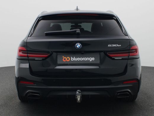 BMW 5 Serie Touring 530e Business Edition 252PK matrix led, trekhaak, head-up display, panoramadak, achteruit... ActivLease financial lease