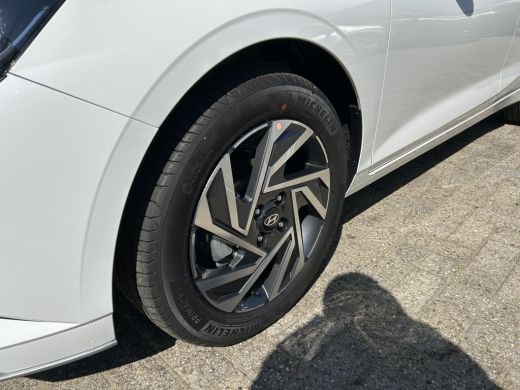 Hyundai i20 1.2 MPI Comfort | VOORRAADKORTING | Achteruitrijcamera | Cruise Control | Airco | Lichtmetalen ve... ActivLease financial lease