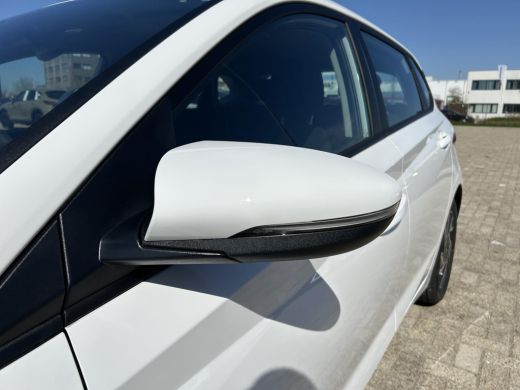 Hyundai i20 1.2 MPI Comfort | VOORRAADKORTING | Achteruitrijcamera | Cruise Control | Airco | Lichtmetalen ve... ActivLease financial lease