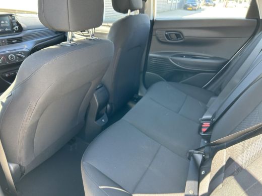 Hyundai i20 1.2 MPI Comfort | VOORRAADKORTING | Achteruitrijcamera | Cruise Control | Airco | Lichtmetalen ve... ActivLease financial lease