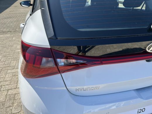 Hyundai i20 1.2 MPI Comfort | VOORRAADKORTING | Achteruitrijcamera | Cruise Control | Airco | Lichtmetalen ve... ActivLease financial lease