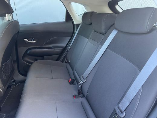 Hyundai KONA Electric Hyundai Comfort Smart 65.4 kWh 217pk Camera | Carplay | Adaptive cruise control | Dodehoek detect... ActivLease financial lease