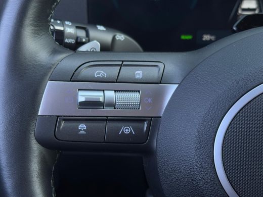 Hyundai KONA Electric Hyundai Comfort Smart 65.4 kWh 217pk Camera | Carplay | Adaptive cruise control | Dodehoek detect... ActivLease financial lease
