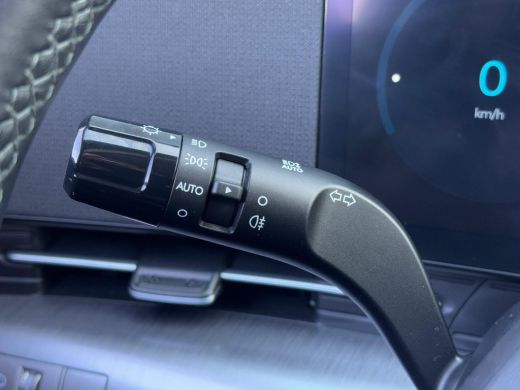 Hyundai KONA Electric Hyundai Comfort Smart 65.4 kWh 217pk Camera | Carplay | Adaptive cruise control | Dodehoek detect... ActivLease financial lease