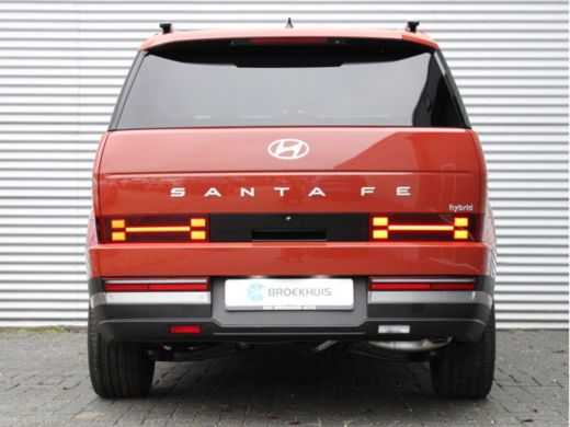 Hyundai Santa Fe Hyundai 1.6 T-GDI HEV Premium 7p. | Leder | 360 Camera | Suede hemel | Hybride zonder stekker | ActivLease financial lease