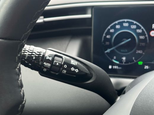 Hyundai Tucson Hyundai 1.6 T-GDI PHEV 265pk Premium Automaat 4WD | Leder | Climate | Keyless | Navigatie | Elek... ActivLease financial lease