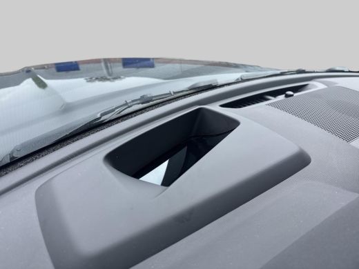 Land Rover Defender Hard Top 3.0 D300 110 MHEV X-Dynamic HSE | GRIJSKENTEKEN | Trekhaak | Panoramadak | koelbox | Geh... ActivLease financial lease