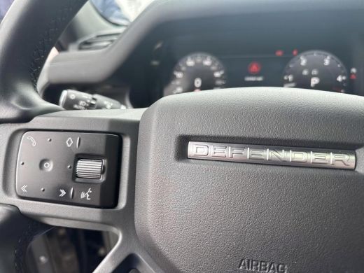 Land Rover Defender Hard Top 3.0 D300 110 MHEV X-Dynamic HSE | GRIJSKENTEKEN | Trekhaak | Panoramadak | koelbox | Geh... ActivLease financial lease