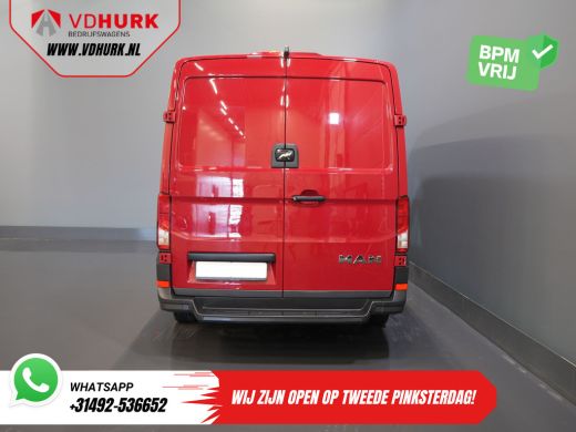 MAN TGE 2.0 TDI L3H2 BPM VRIJ! 3 Pers./ 2.5t Trekverm./ Carplay/ Betimmerd/ Cruise/ Navi/ Camera ActivLease financial lease