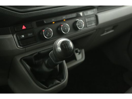 MAN TGE 50 2.0 L3H3 177PK 3500KG Trekgew. Dubbellucht Airco Carplay Navi 3 Persoons Trekhaak ActivLease financial lease