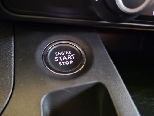 Opel Combo Opel 1.5D L1H1 Edition Automaat| Full map navigatie | | Cruise control | Keyless entry | Keyless ... ActivLease financial lease