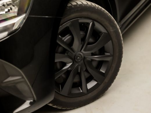 Opel Corsa 1.2 Black Edition Sport (APPLE CARPLAY, CRUISE, LANE ASSIST, SPORTSTOELEN, TREKHAAK, NIEUWE APK, ... ActivLease financial lease