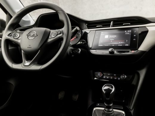 Opel Corsa 1.2 Black Edition Sport (APPLE CARPLAY, CRUISE, LANE ASSIST, SPORTSTOELEN, TREKHAAK, NIEUWE APK, ... ActivLease financial lease