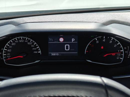 Peugeot 2008 1.2 PureTech Active Pack | Achteruitrijcamera | Apple Carplay/Android Auto|telefoonintegratie pre... ActivLease financial lease