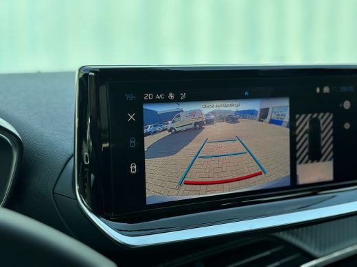 Peugeot 2008 Allure 100pk Airco Auto | Full screen NAVI | Camera Achter | Cruise Control | Apple Carplay/ Andr... ActivLease financial lease