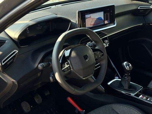 Peugeot 2008 Allure 100pk Airco Auto | Full screen NAVI | Camera Achter | Cruise Control | Apple Carplay/ Andr... ActivLease financial lease