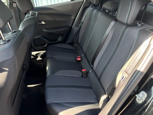 Peugeot 2008 Peugeot Allure Pack Airco Auto | Full Screen NAVI | Camera Achter | Cruise Control | Apple Carpla... ActivLease financial lease