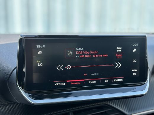 Peugeot 2008 Peugeot Allure Pack Airco Auto | Full Screen NAVI | Camera Achter | Cruise Control | Apple Carpla... ActivLease financial lease