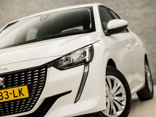 Peugeot 208 1.2 PureTech Sport (APPLE CARPLAY, GROOT NAVI, LED KOPLAMPEN, SPORTSTOELEN, LANE ASSIST, CRUISE, ... ActivLease financial lease
