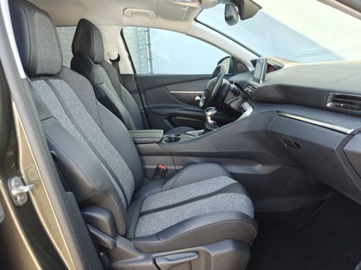 Peugeot 3008 1.2 PureTech Blue Lease Premium | Apple Carplay/Android Auto|telefoonintegratie premium | Cruise ... ActivLease financial lease