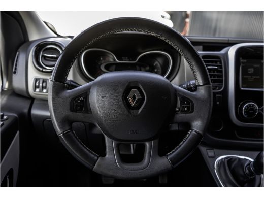 Renault Trafic 1.6 dCi L2H1 | 5-Zits | DC | Camera | Navigatie | Climate | Cruise | PDC | Euro 6 ActivLease financial lease