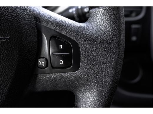Renault Trafic 1.6 dCi L2H1 | 5-Zits | DC | Camera | Navigatie | Climate | Cruise | PDC | Euro 6 ActivLease financial lease