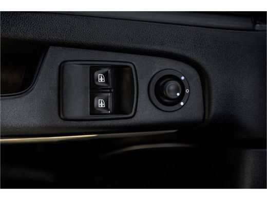 Renault Trafic 1.6 dCi L2H1 | 5-Zits | DC | Camera | Navigatie | Climate | Cruise | PDC | Euro 6 ActivLease financial lease
