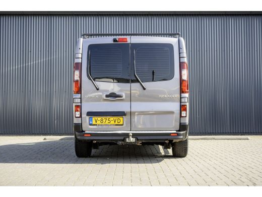 Renault Trafic 1.6 dCi L2H1 | 5-Zits | DC | Camera | Navigatie | Climate | Cruise | PDC | Euro 6 ActivLease financial lease
